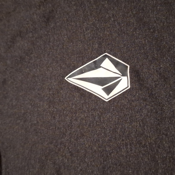 Volcom Anti-UV 30 UPF Basic Black T-Shirt M - Picture 2 of 7